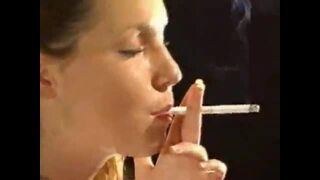 smoking michelle honeywell 2